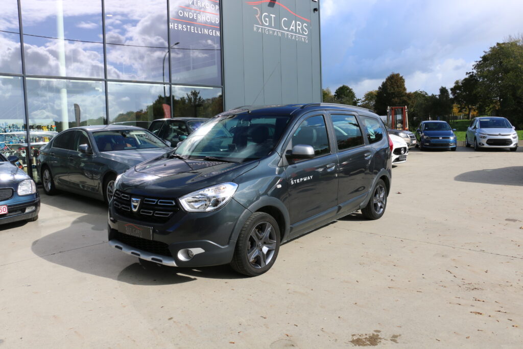 Dacia Lodgy Stepway 1.2 TCe Explorer 7pl. + 1 JAAR GARA?NTIE TRAXIO